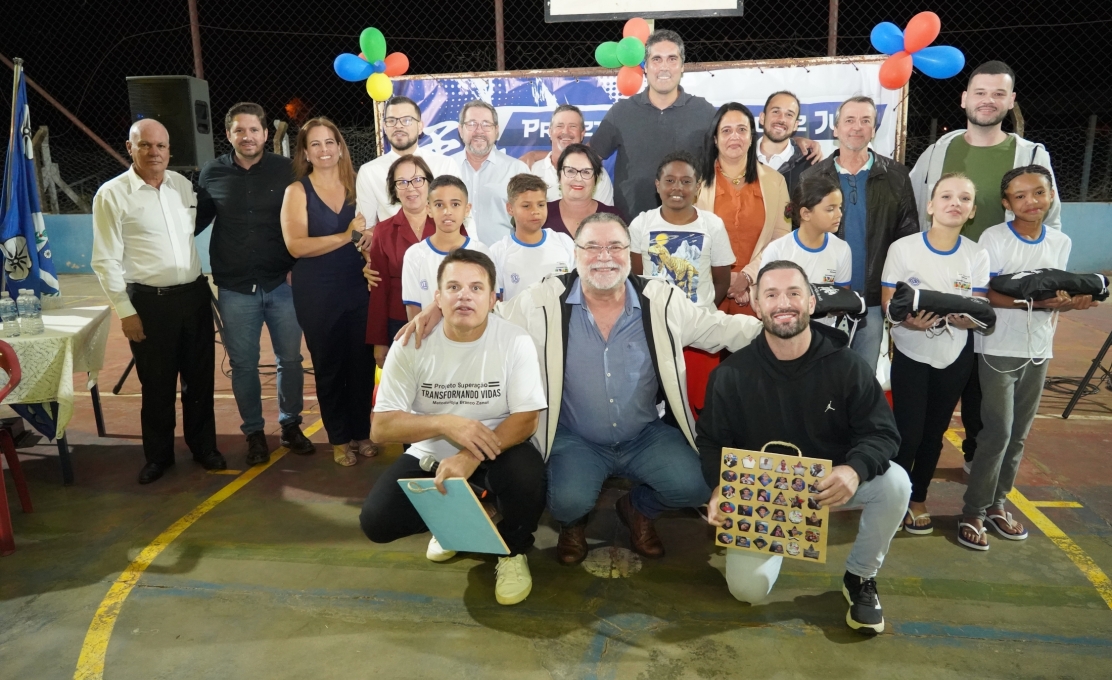 Projeto Superação é inaugurado com entrega de quimonos e presença de atletas olímpicos em Santa Rosa de Viterbo