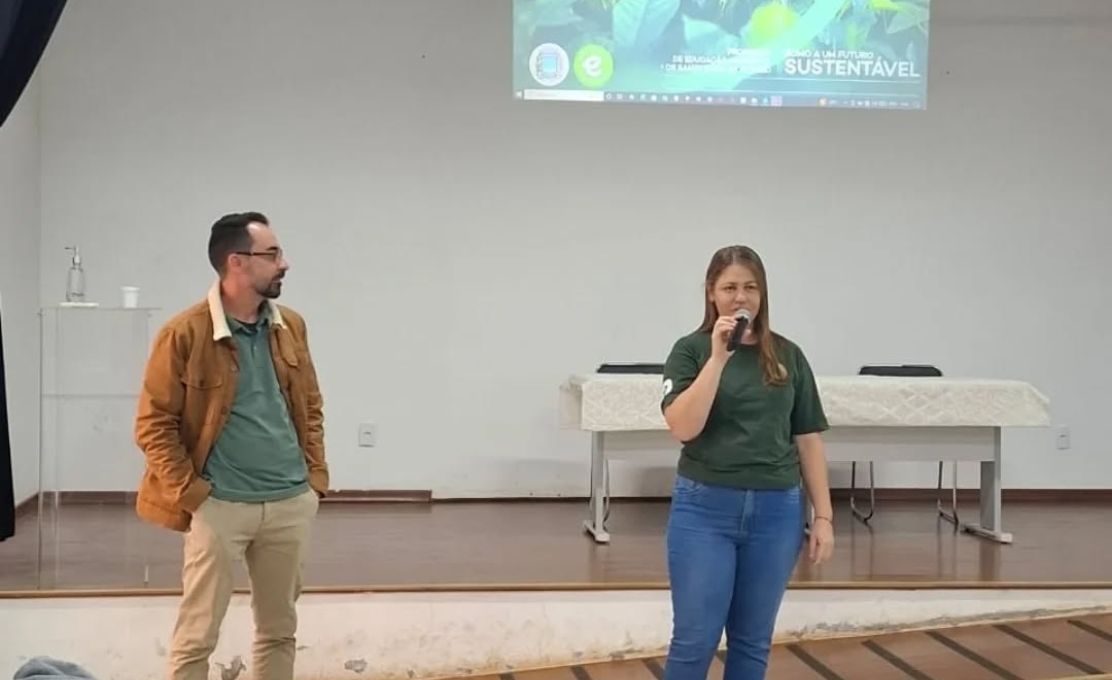 Santa Rosa de Viterbo apresenta Programa de Educação Ambiental e modelo de Agrofloresta Urbana em evento regional do CMM