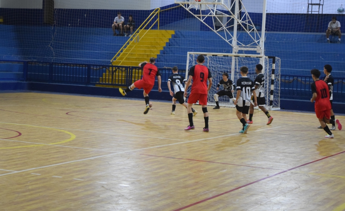 Municipal de Futsal prossegue hoje