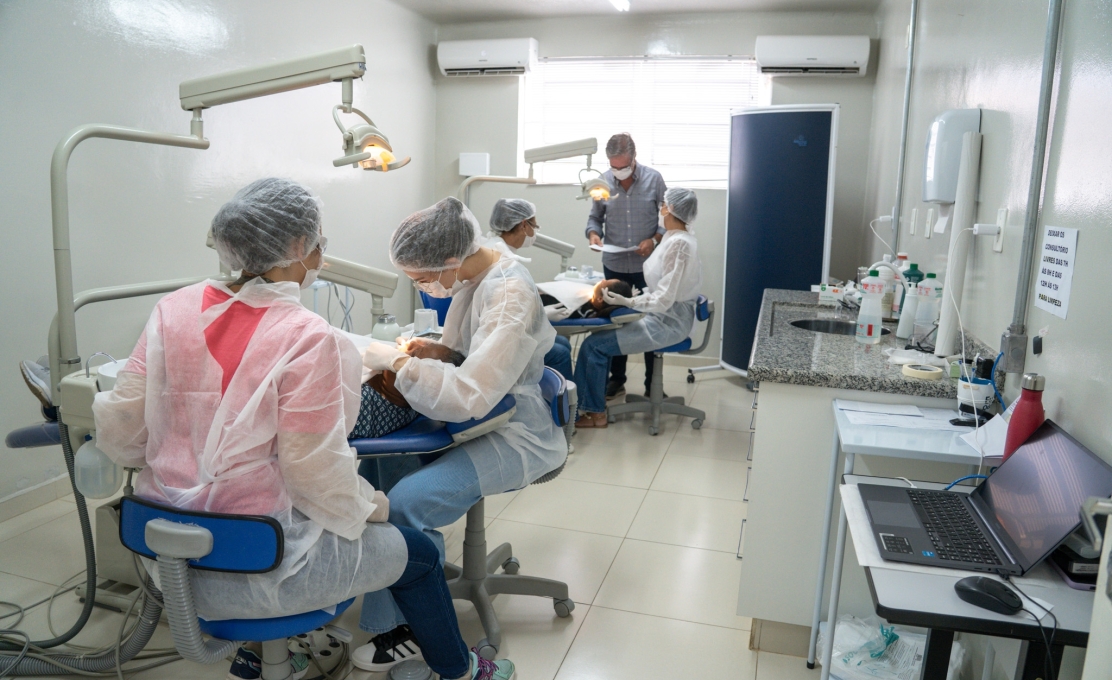 Saúde Bucal retoma atendimentos nas unidades com equipe reforçada e ampliação dos serviços