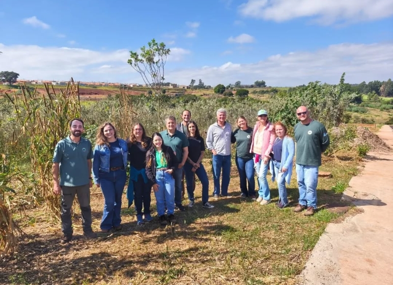 Semana do Meio Ambiente começa com visita técnica de profissionais da AEAARP em Santa Rosa de Viterbo