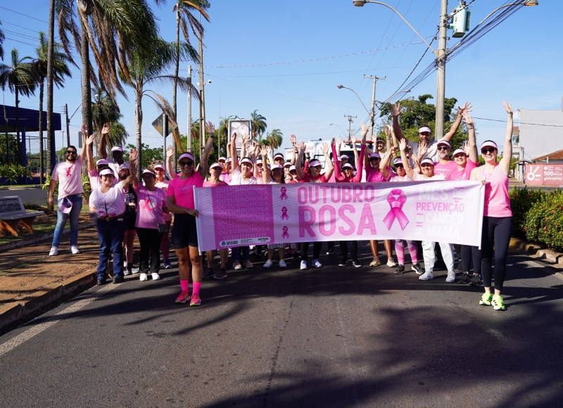 Dia D do Outubro Rosa mobiliza Santa Rosa de Viterbo em uma manhã de prevenção e conscientização contra o câncer de mama