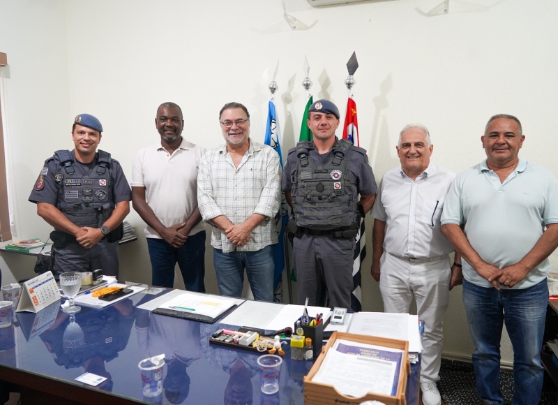 Prefeito Omar Nagib recebe visita institucional do novo comandante da 4ª Companhia do 51º BPMI