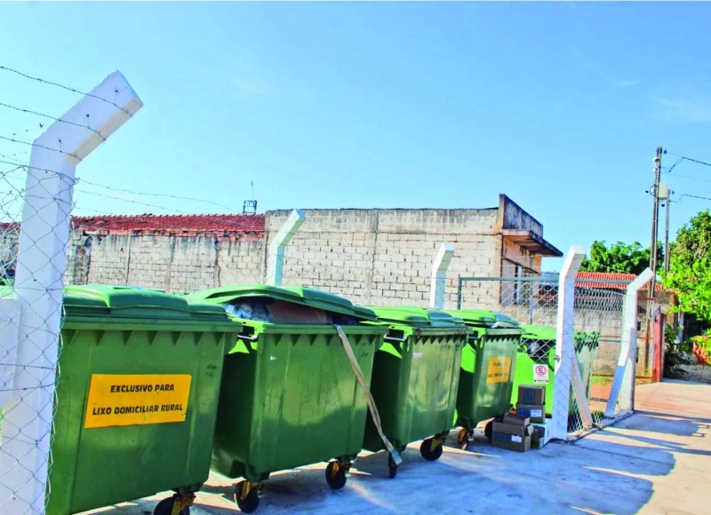 Atenção: Contêineres do ECOPONTO são exclusivos para lixo domiciliar rural