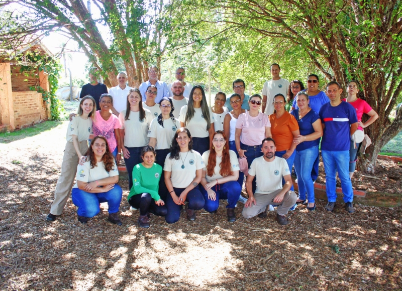 Diretoras (es) e Coordenadoras da Rede Municipal de Ensino visitaram a Escola de Educação Ambiental