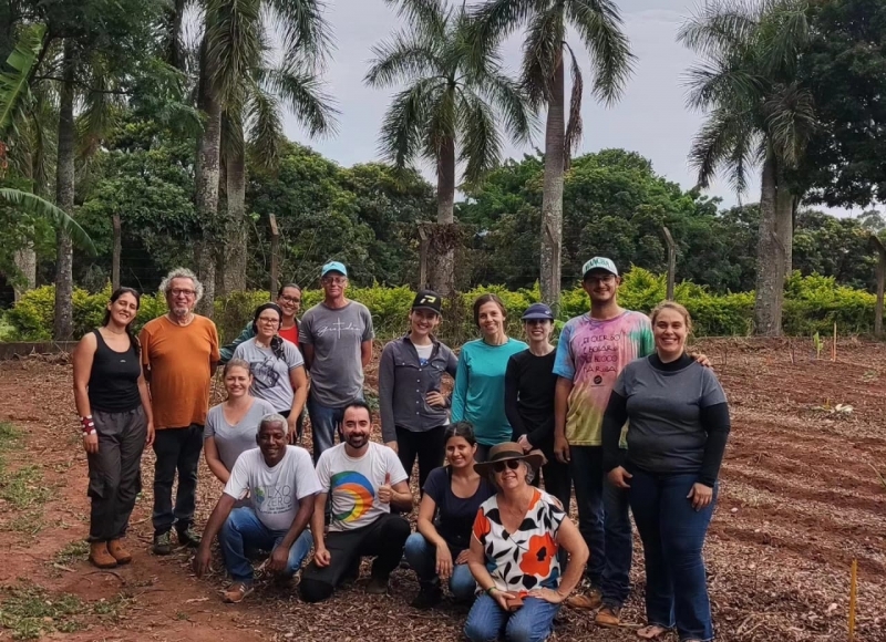 Programa de Educação Ambiental realiza oficina sobre Agrofloresta na Escola de Nhumirim