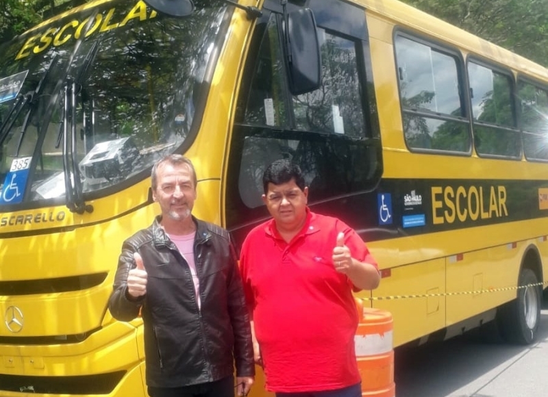 Prefeito Omar Nagib assina convênio para revitalização de praça e conquista ônibus escolar 