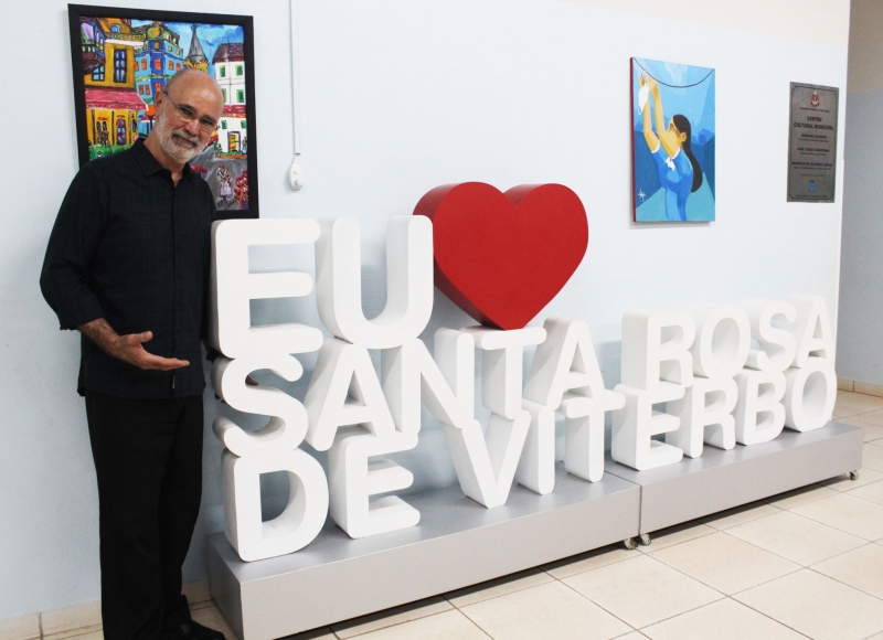 Noite de autógrafos reúne amigos do Padre Amauri e marca lançamento do livro “Meu Jardim” em Sta. Rosa de Viterboo