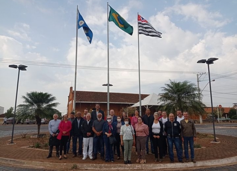 Ato Cívico em homenagem aos 112 anos de Santa Rosa de Viterbo-SP.