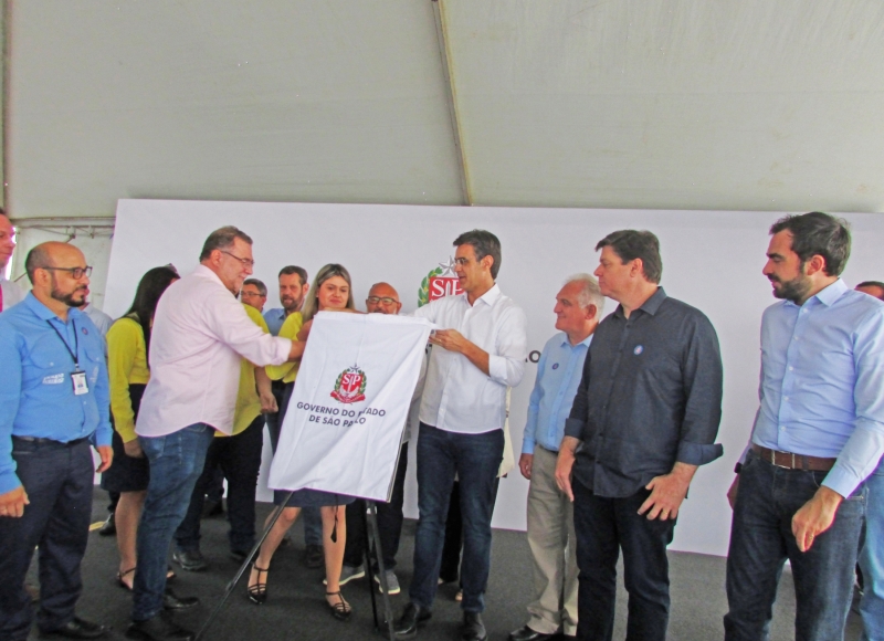 Governador Rodrigo Garcia e Prefeito Omar Nagib inauguraram o Poupatempo na última sexta-feira