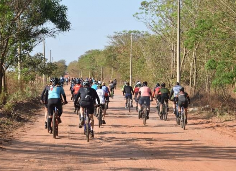 145 ciclistas pedalaram no passeio da ADETUR no último domingo, em Santa Rosa 