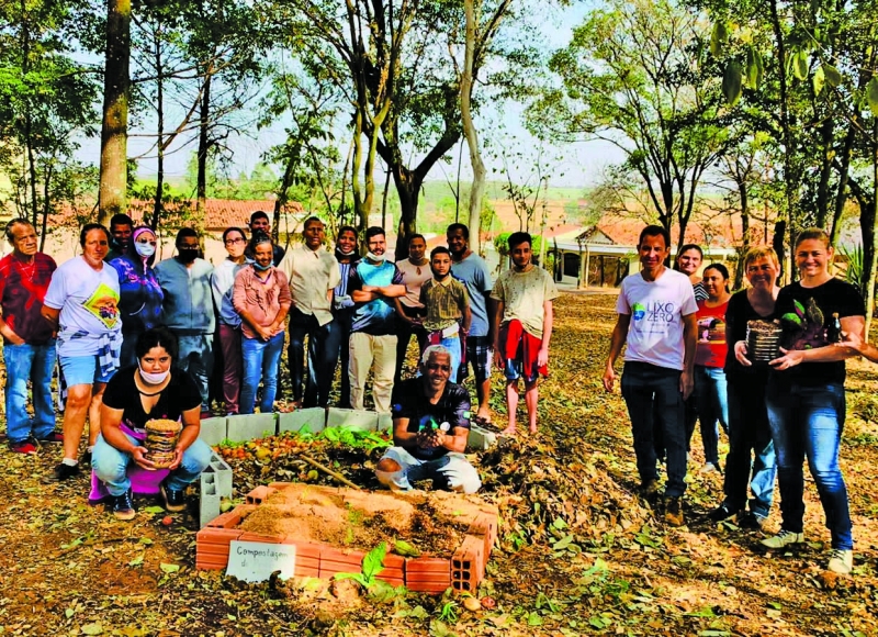 Workshop de Compostagem ensinou Técnicas para Manuseio do lixo orgânico domiciliar