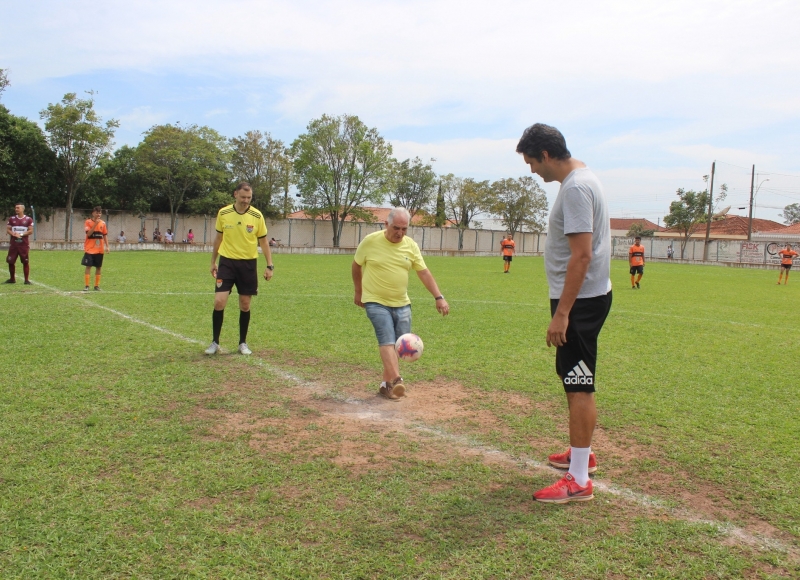 Foi dado o “pontapé” inicial para o Municipal de Futebol 2022, que começou com “chuva” de gols 