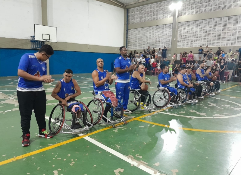 Basquete em cadeira de rodas: show de talentos, superação de limites e habilidades