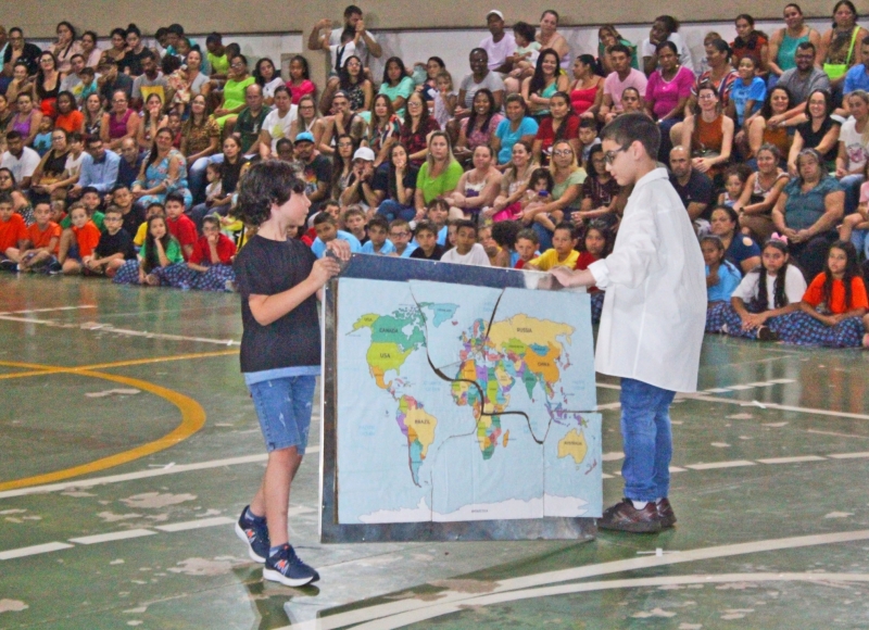 V FEIRA PEDAGÓGICA EMEF PROF. JOSÉ ROBERTO COSTA BRUNO