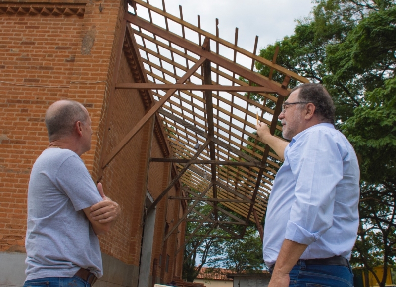 Prefeito Omar Nagib acompanha de perto as obras que estão em andamento