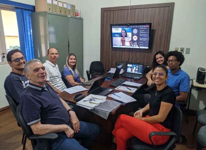 Reunião entre diretorias trata da adesão de Santa Rosa de Viterbo ao Projeto Facilita SP