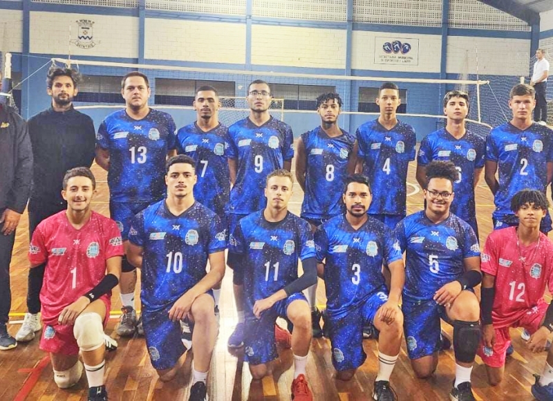 Vôlei masculino de Santa Rosa vence Batatais por 3 sets a 0